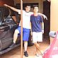 Mateus e Jeremias na garagem da casa da Liliam e da rica, em Curitiba. Dia 11 de fevereiro de 2006.